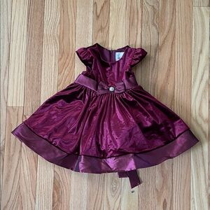 Rare Editions purple burgundy velvet Dress